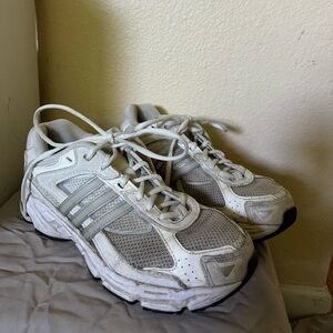 Adidas Response Cl women’s shoes